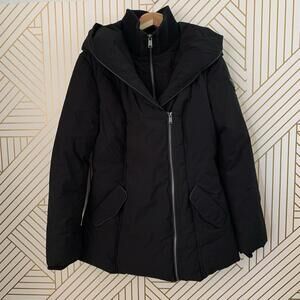 Guess NWT Lucy Stretch Asymmetric Zip Puffer jacket Tech Fabric stretch Hood